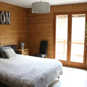  Hébergement de vacances Maison De Village Au Pied Des 3 Vallées